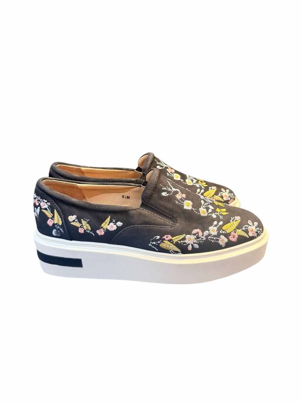 Paolo Black Floral Embroidered Slip-On Platform Shoes - Picture 3 of 10